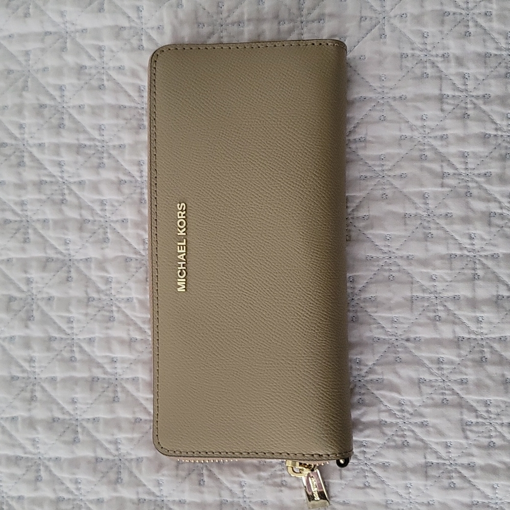 Michael Kors wallet